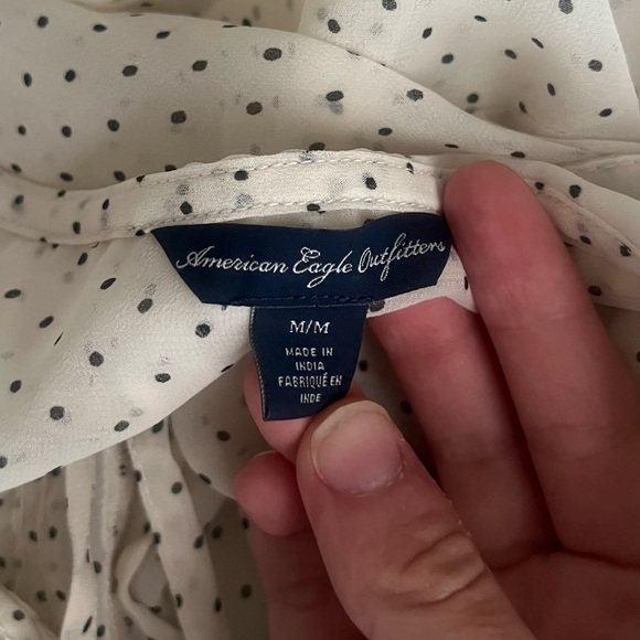 American Eagle Cream Women's Sheer Dotted Top/Blouse Short Sleeve Medium Twee - Picture 4 of 7